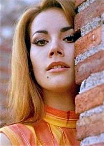 Pin By Edgar Porras On Claudine Auger Thunderball Claudine Auger