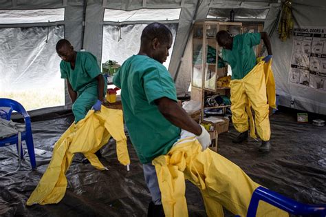 Pengertian ebola ebola adalah penyakit infeksi virus yang disebabkan virus ebola. Virus Ebola Muncul Kembali di Kongo - PLEASE DEH