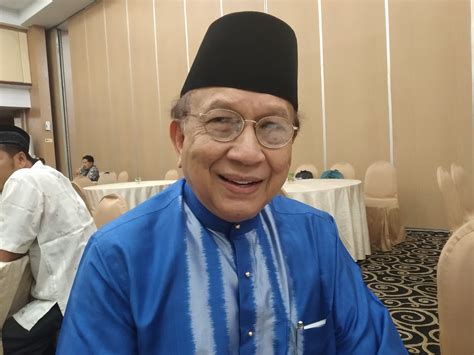 Tan sri rais yatim kini ahli ppbm. Keminangkabauan dari Kacamata Menteri Terlama Malaysia ...