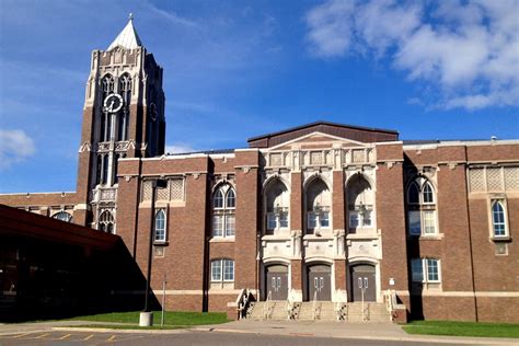 Hall Pass Crackdown At Denfeld Riles Some Students Parents Perfect