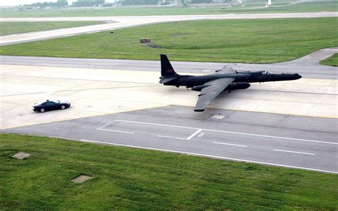 1 x amnesty intl ambassador of conscience award. Lockheed U-2 HD Wallpaper | Background Image | 2560x1600 ...