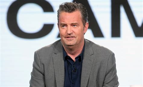 Friends fans might be getting excited as they anticipate an upcoming reunion special. Matthew Perry, o eterno Chandler Bing de "Friends", é o ...