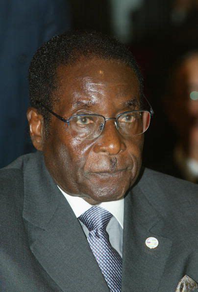 Biography Of Robert Mugabe President Of Zimbabwe