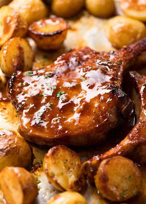Oven Baked Pork Chops With Potatoes Recipe Baked Pork Baked Pork Chops Baked Pork Chops Oven