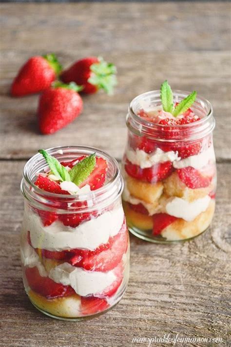 I use this recipe in layer fruit cakes as they absorb the juices from liquids very well and bring out great flavors. Mini trifle, Mascarpone and Lady fingers on Pinterest