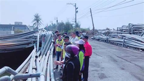 Видео 恢復女兒身 陳亞蘭好有女人味－民視新聞 канала 民視綜合頻道 formosa tv general channel. 「水管牆」塞爆馬路!海水供應站斥資10億待規劃 枋寮鄉長：先建公共管線管理 | ETtoday地方 | ETtoday新聞雲