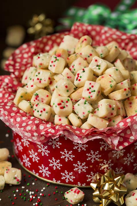 This link is to an external site that may or may not meet accessibility guidelines. 20 Best Holiday Desserts - Easy Recipes for Christmas ...