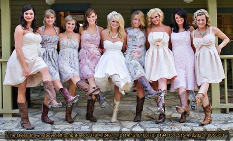 Miranda lambert bands together with new hubby. Awesome... I love country weddings.. | Miranda lambert wedding, Country wedding dresses ...