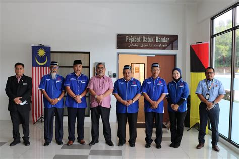 Find negeri sembilan property listings, real estate investment opportunity, property news & trends, popular areas, local interests & lifestyles. KUNJUNGAN HORMAT OLEH PERSATUAN BEKAS POLIS NEGERI ...