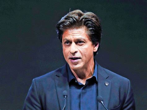 Heres Why Shah Rukh Khan Is Not Planning On His Next Project Right Now