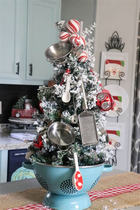 How to grow a christmas cactus/ schlumbergera? Kitchen Christmas Tree - Re-Fabbed
