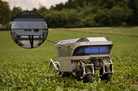 Kameraschutzgehäuse Für Autonomen Roboter In Der Landwirtschaft Invision