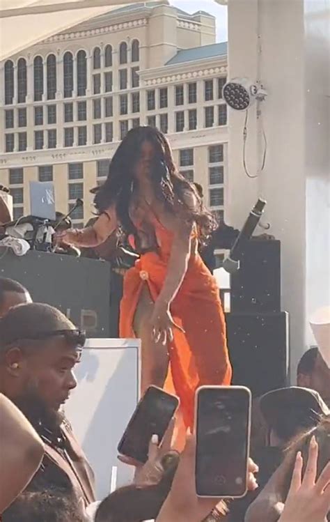 Cardi B Strikes Back Hurls Microphone At Fan For Throwing Drink At Her