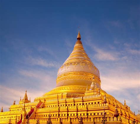 Golden Shwezigon Pagoda In Myanmar Stock Image Image Of Indochina