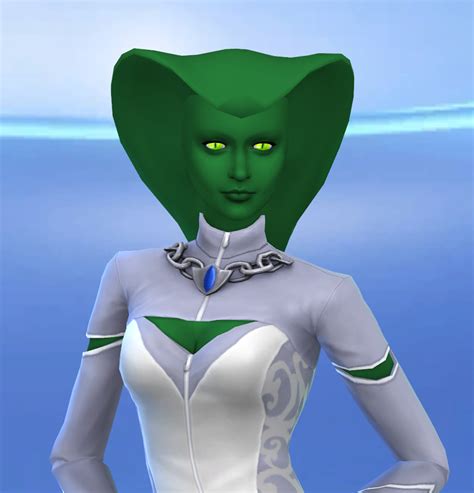 Zaneida And The Sims 4 — Cobra Head 2 Variants Big And Smaller Hair