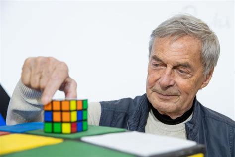 La Historia De Erno Rubik El Profesor Que Inventó El Famoso Cubo De Rubik