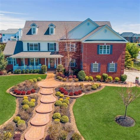 Surround your mailbox with a beautiful flowering garden to instantly make your front yard more welcoming and approachable. Top 70 Best Front Yard Landscaping Ideas - Outdoor Designs