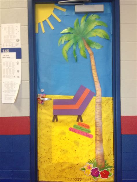 Reading Shore Is Fun Beach Themed Door Decoration May 1 2013