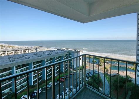 Virtually tour a variety of one bedroom apartments to figure out which layout aligns with your living needs. Myrtle Beach apartment with 2 bedrooms | FlipKey