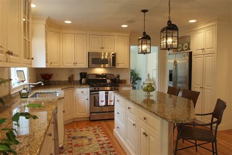Here are 7 kitchen update ideas that have a low cost but a big impact on how your kitchen looks this may be one of the most impactful kitchen update ideas. Pictures of Kitchen Design Ideas, Remodel and Decor ...