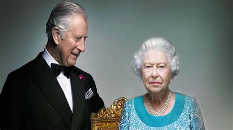 Queen Elizabeth Poses With Prince Charles In Beautiful New Portrait