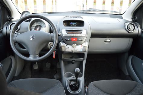 Peugeot 107 10 12v 5 Deurs Autobedrijf Slager