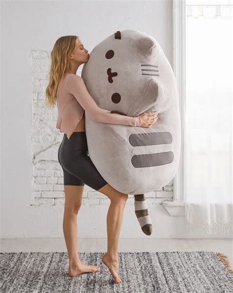 40 Products That Are Extra In The Best Possible Way Stuffies Plushies