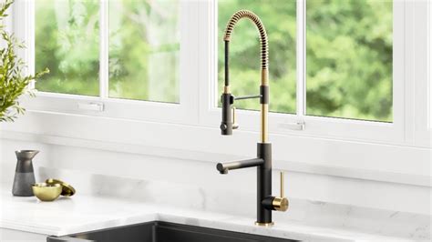 Delta leland single best kitchen faucets consumer reports. 5 Best Kitchen Faucet - Best Modern Kitchen Faucet in 2020 ...