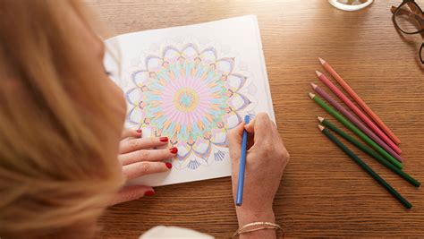Health Benefits of Coloring for Adults | Beaumont Health