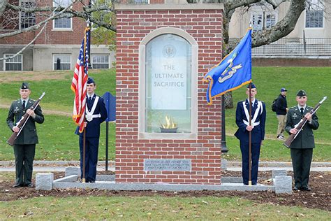 Veterans Honored At Campus Ceremony On 111111 Uconn Today
