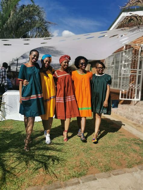 Pin By Nthabiseng Mabelane On Weeding Ideas In 2021 African Traditional Wear Pedi Traditional