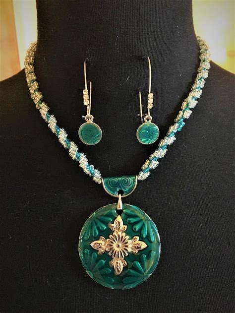 Ne Turquoise Medallion Necklace And Earring Set Etsy Earring