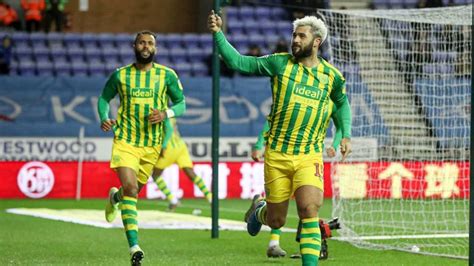 Patrick bamford a third from the spot for leeds united late oncredit: Leeds United fans react to West Brom result vs Wigan ...