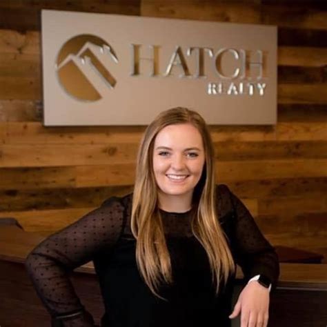 Paige Myers Real Estate Agent Hatch Realty The Erik Hatch Team
