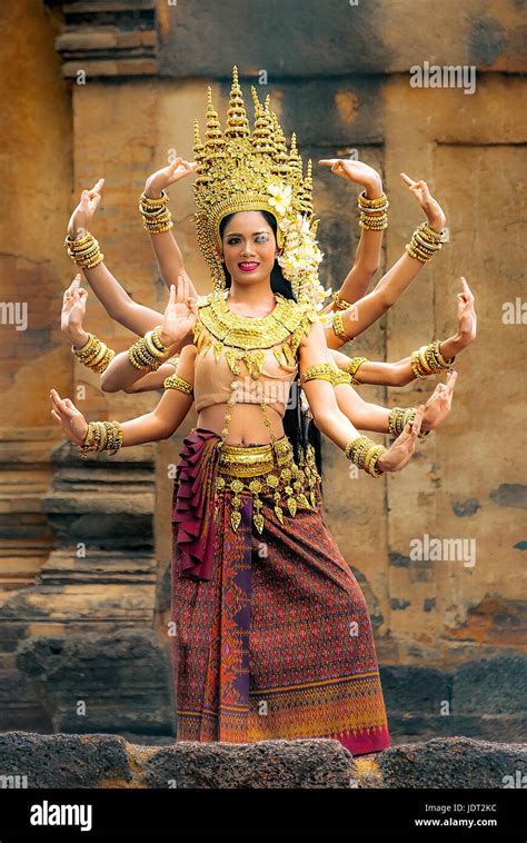 Angkor Wat Cambodia May 20 2016 Classical Khmer Dancers Dancers