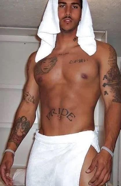Shirtless Male Nude Jock Shower Towel Beefcake Muscle Hunk Dude Photo