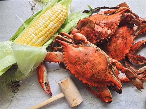 Blue Crabs Steamed With Corn Crab Blue Crab Food