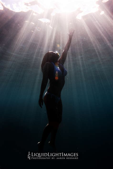 LiquidLightImages Hawaii Photographer Olena Heu