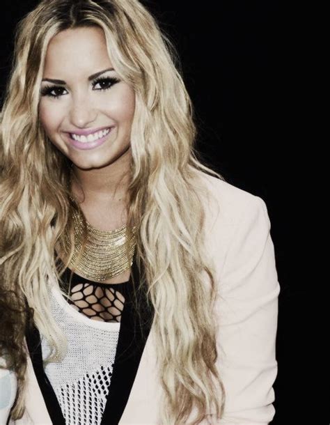 Demi Lovato Blonde Hair Hair Inspo Hair Inspiration Tough Girl