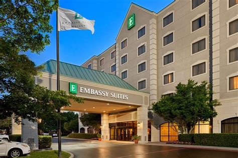 Embassy Suites By Hilton Dallas Near The Galleria 111 ̶1̶2̶5̶ Updated 2019 Prices And Hotel