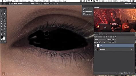 How To Black Out Eyes In Photoshop