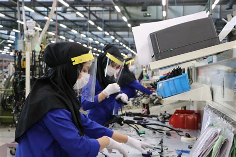Iran Ranks 26 For Share Of Hi Tech Industries In National Production
