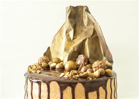 Gold Hazelnut Praline Ganache Cake Chocolate Connie
