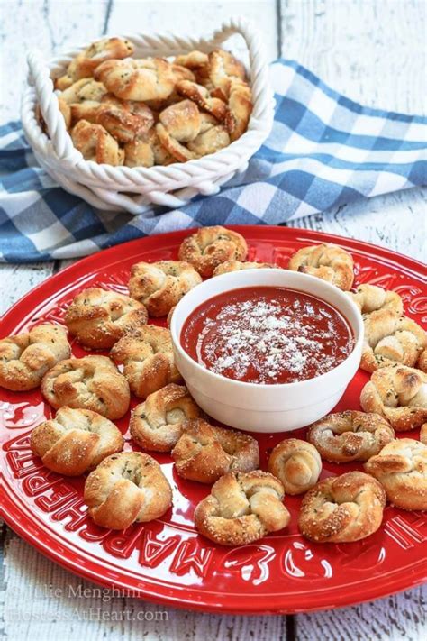 Celebrating is something southerners have never taken issue with, especially when there's ample homemade food involved. Easy Pizza Knots Recipe - Video | Hostess At Heart