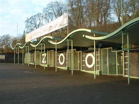 Dudley Zoo Entrance Gate 2006 Zoochat