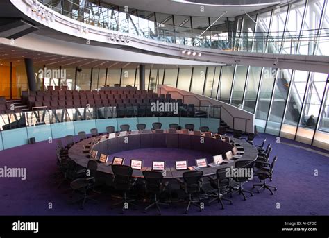 Day Gla City Hall Interior Designed By Foster And Partners In London