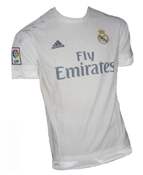 Real madrid trikots im angebot große auswahl top marken viele bezahlmöglichkeiten real madrid trikots jetzt bestellen! Real Madrid Trikot 2015/16 Home Adidas