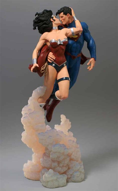 Hell Yeah Superman N Wonder Woman — Xombiedirge The Kiss By Tim