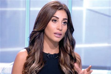 دينا الشربيني خسرت وزنها حزناً على عمرو دياب؟ فيديو| دينا الشربيني تشارك في مبادرة «تحدي الخير»: «خلوا ...
