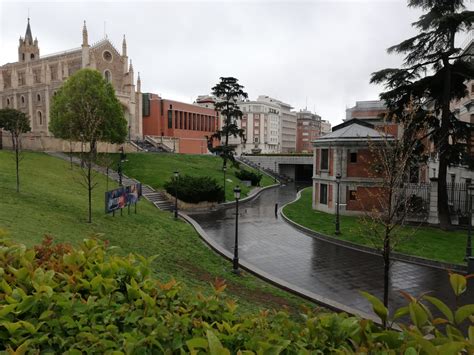 Lo que rige desde el 18 de marzo no limita ni impide hacer campaña, y pese a que algunos parlamentarios han intentado vincular ambas cosas, en la derecha los partidos rechazan que el estado de excepción sea una excusa para apurar el debate. Estado de alarma, estado de excepción y libertad de ...